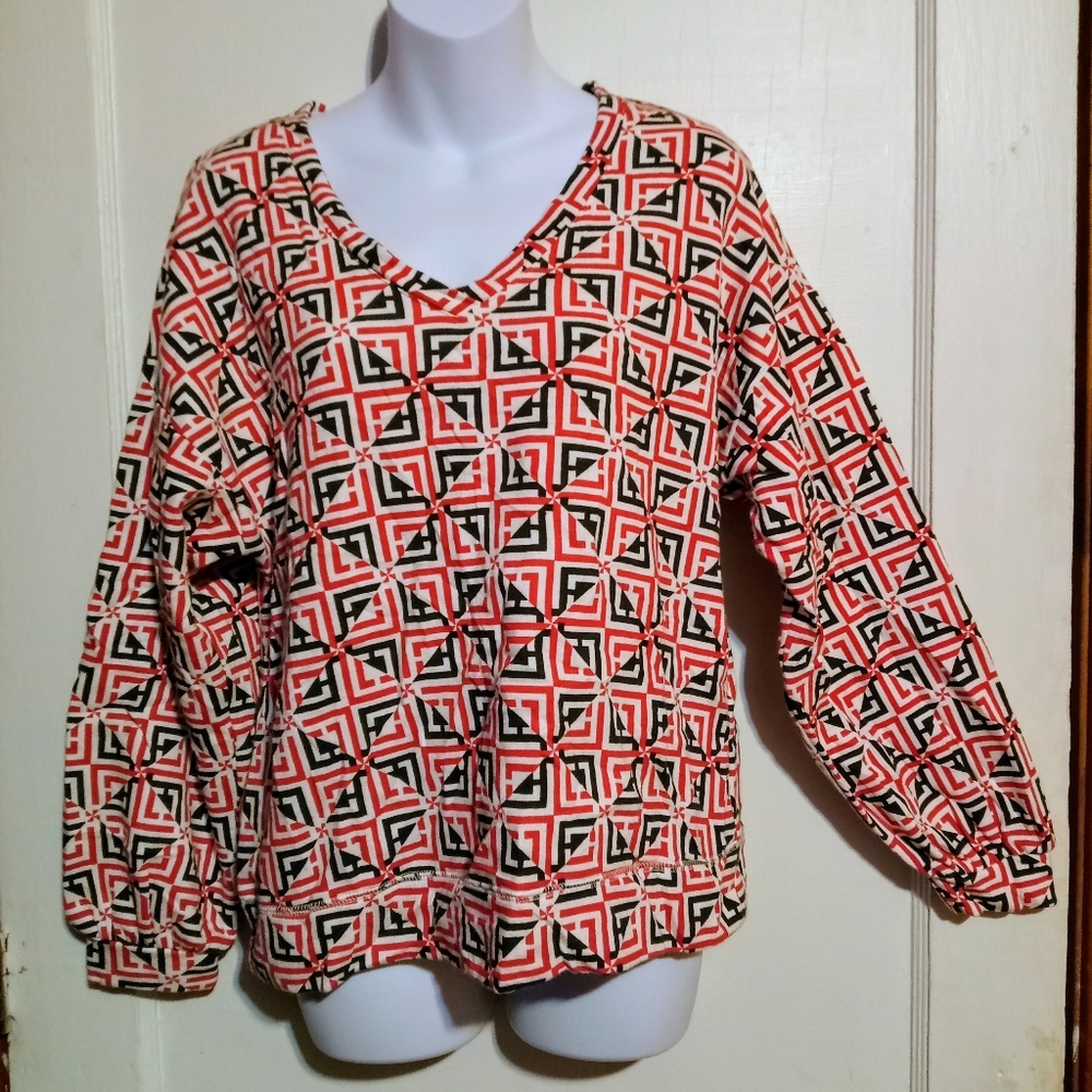 Liz Claiborne Geometric Red and Black Top